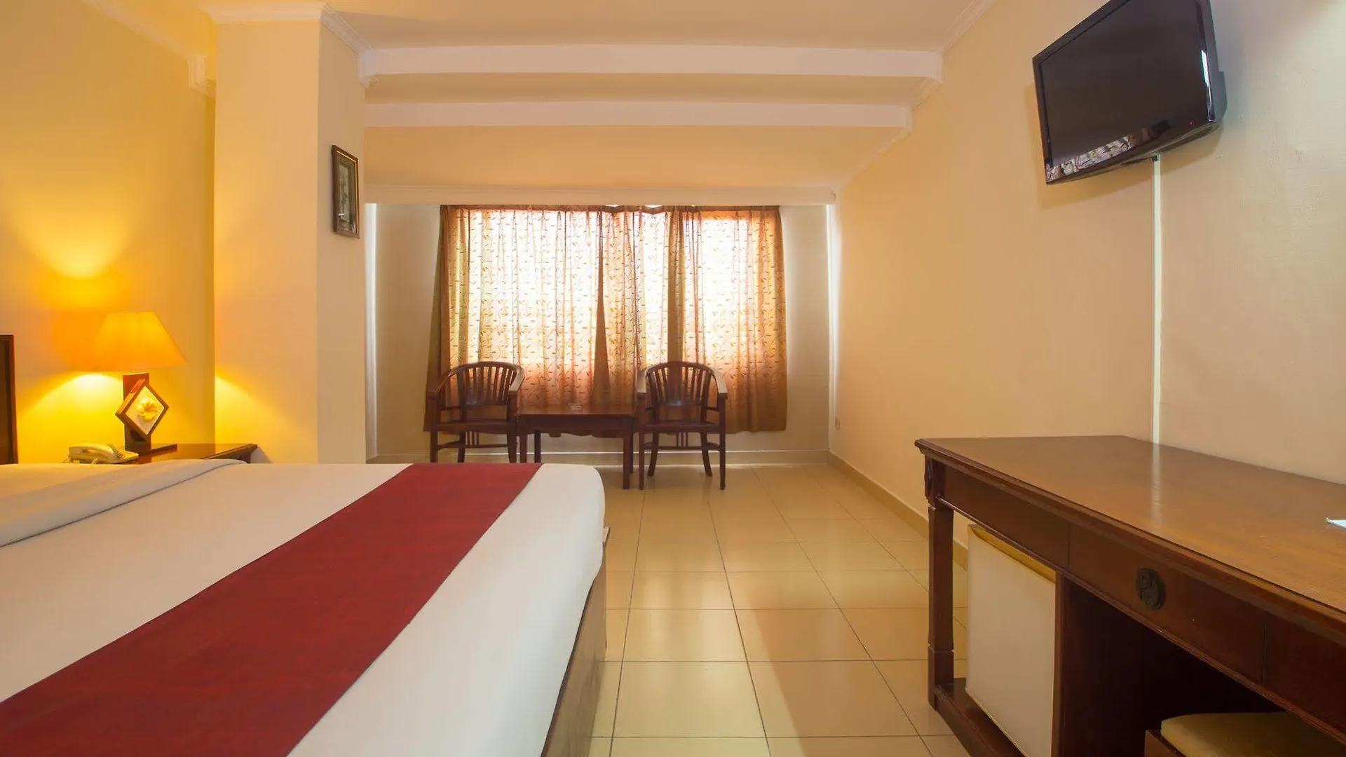 Reddoorz @ Raya Kuta Hotel Kuta